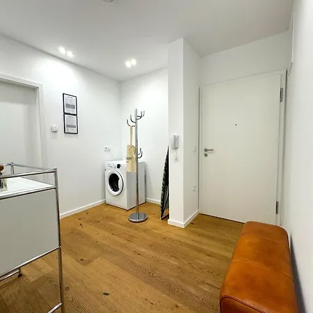 Ma - Urban Center - Private Parking 2-4p Augsburg