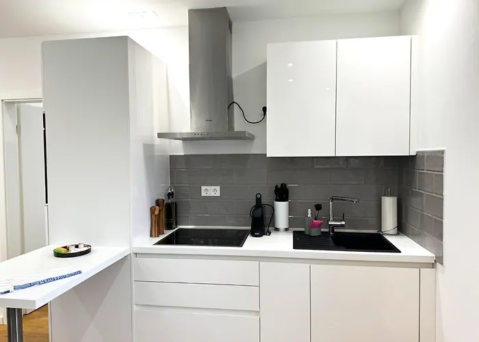 Ma - Urban Center - Private Parking 2-4p * Augsburg